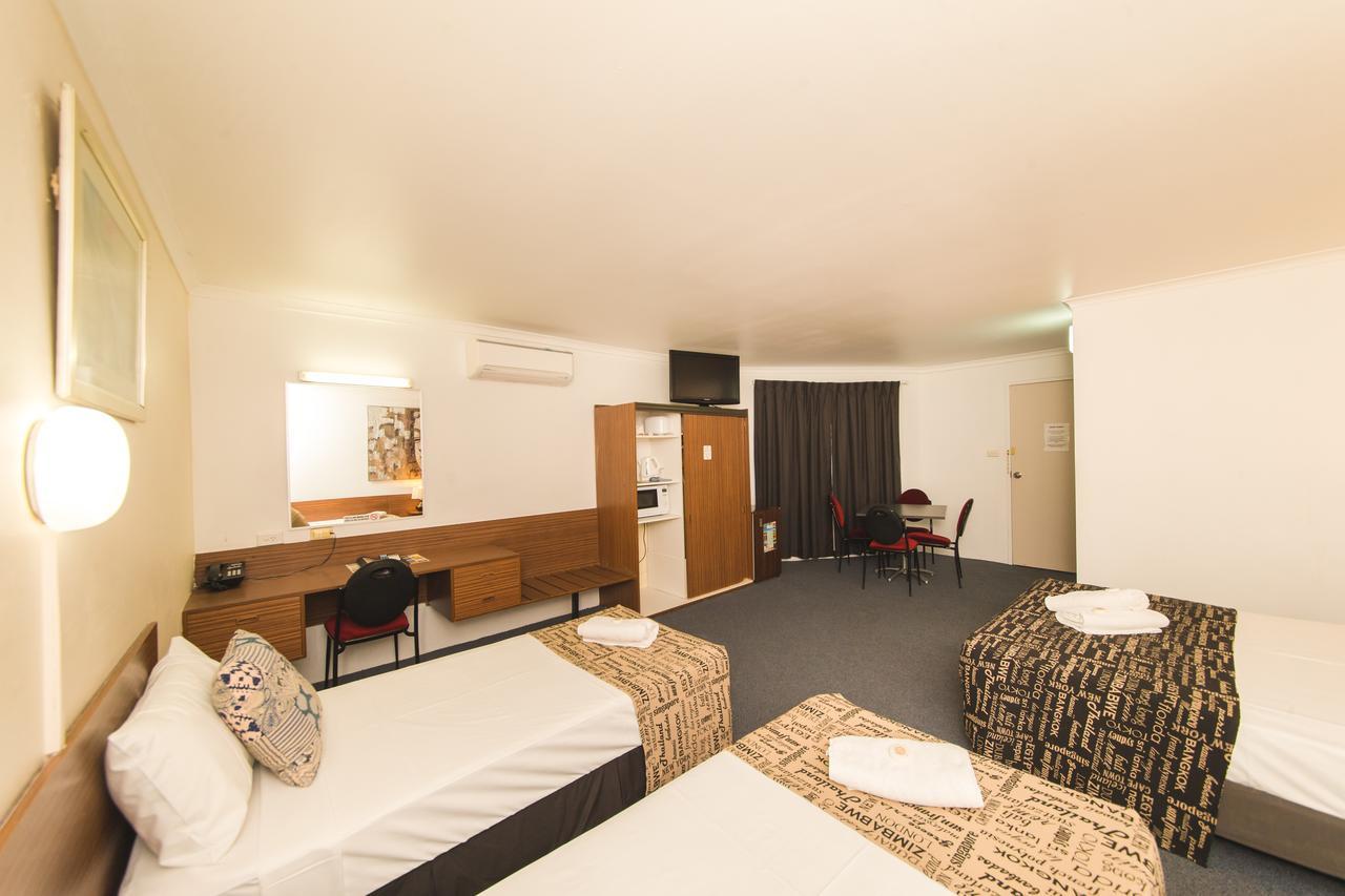 Hampton Villa Motel Rockhampton Dış mekan fotoğraf
