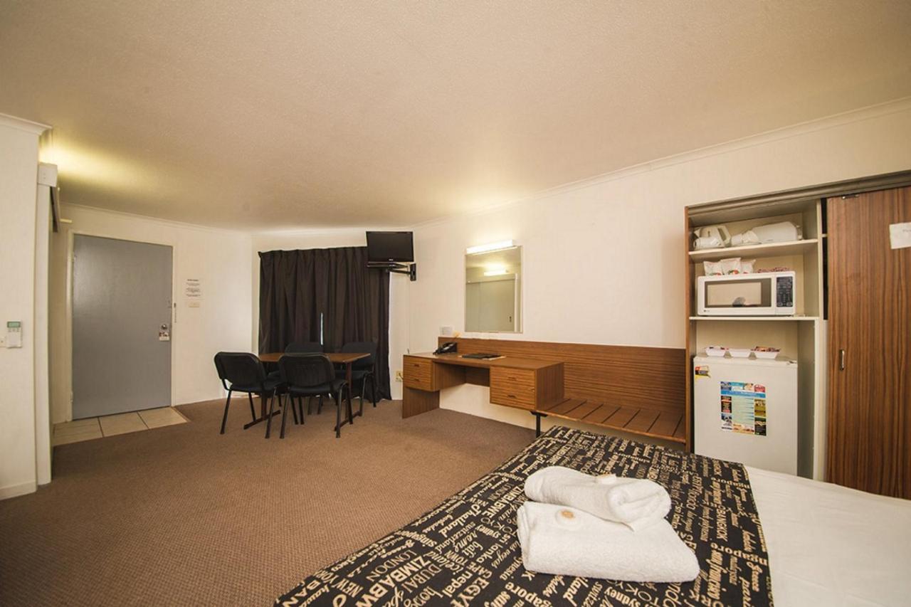 Hampton Villa Motel Rockhampton Dış mekan fotoğraf